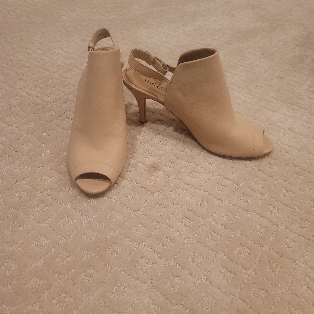 Vaneli Slingback Peep Toe Heels